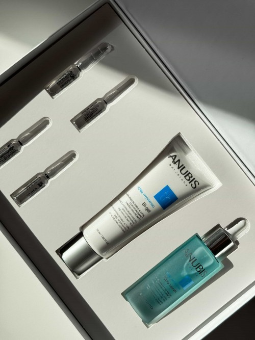 Timeless Pack Total Hydrating / Set «Eleganz»